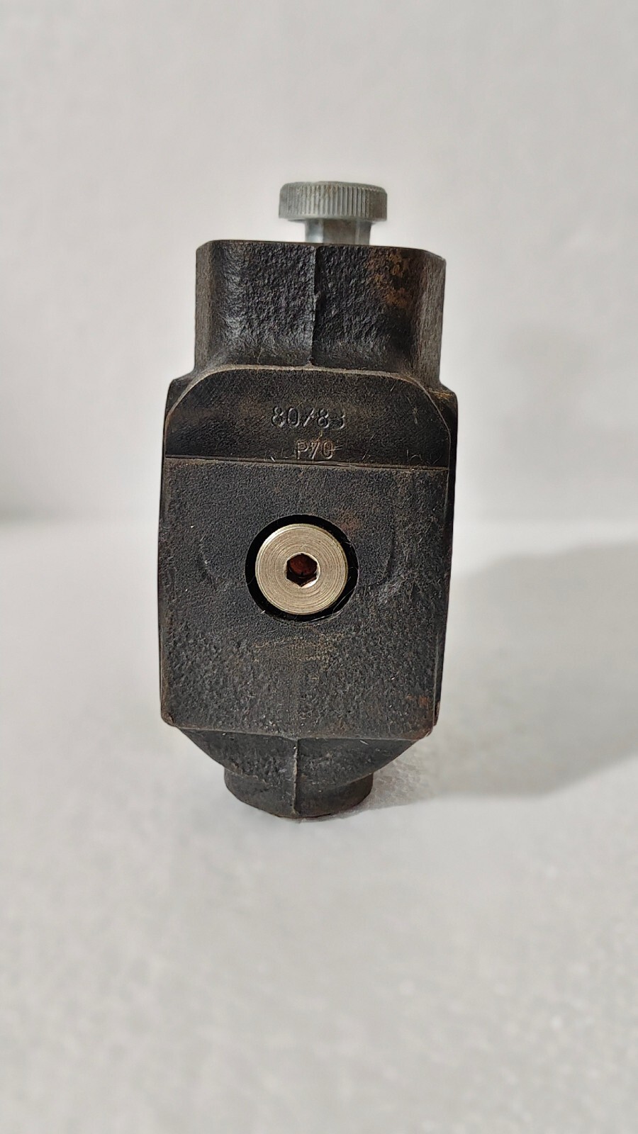 admin/uploads/uploads/PARKER r4vpixx-00x10a120_8.webp